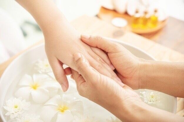 【移動なしで癒される】💆‍♂️💤✨ 博多メンズエステガーベラの出張サービスが好評です！✨・ - 博多メンズエステ【Gerberaｰガーベラ】メンズアロマ